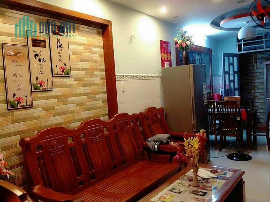 Bán nhà quận 10, lô góc đẹp, 37m2, chưa đến 7 tỷ, 0911687421
