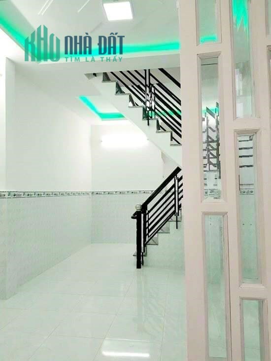 Nhà Mới Sát Mặt Tiền Huỳnh Tấn Phát Phường Phú Thuận