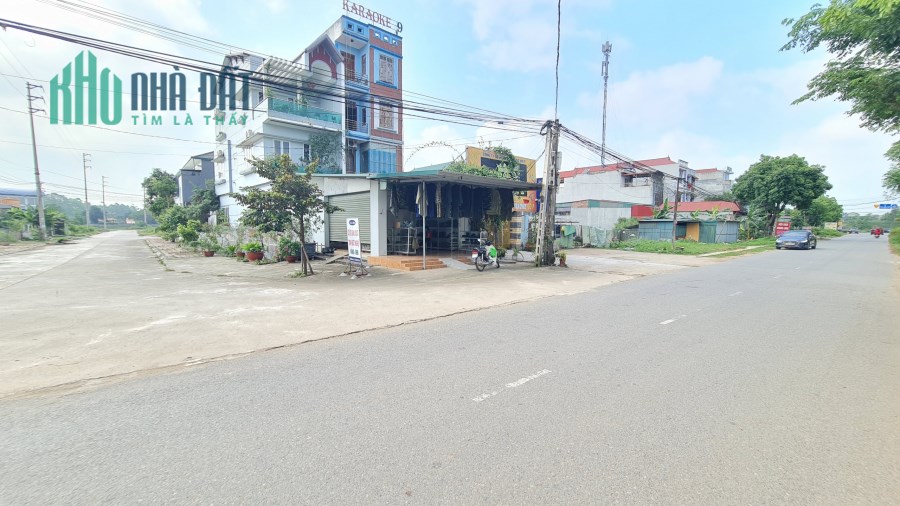 Bán 100m2. đất kinh doanh QL 2B cũ. tam dương giá: 2,x tỷ.Liên hệ: 0986.797.222-0986.454.393