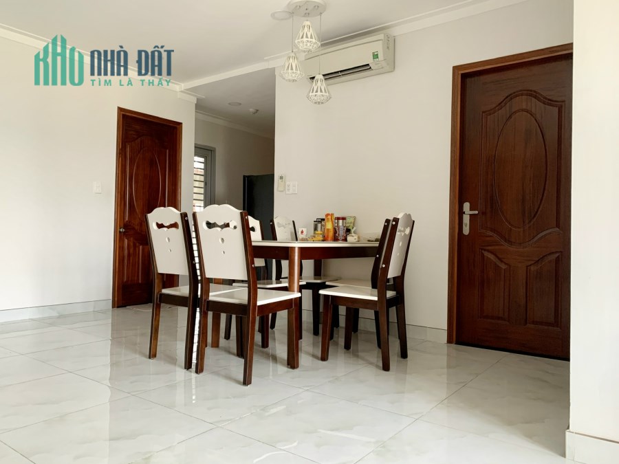 Scenic Valley 1, Phú Mỹ Hưng, Q7 - Căn góc 2PN 77m2, có ô đậu xe riêng. 4.1 tỷ. Lh:0908058001.