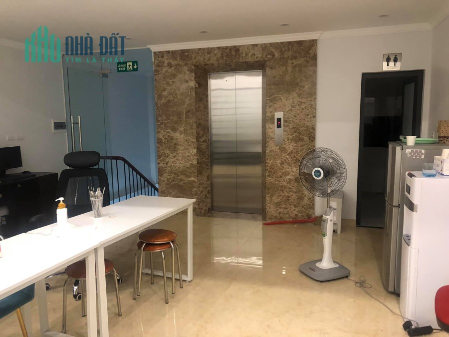 Bán Tòa Nhà 7 Tầng Phố Huỳnh Thúc Kháng Đống Đa 70m*MT6m*18 tỷ Thang Máy Ô TÔ Văn Phòng.