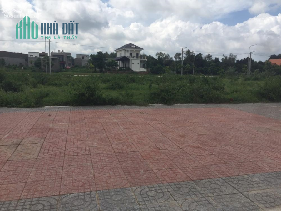 Lô đất mặt tiền đường nhựa, khu dân cư thành phố bà rịa