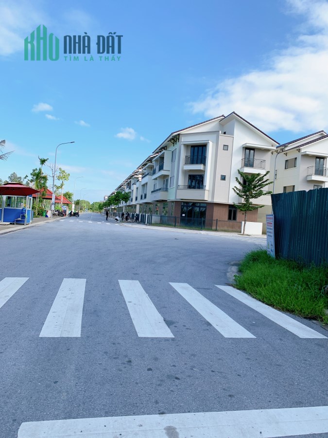 Bán nhà 3 tầng tại khu đô thị vệ tinh-Centa city-an cư lạc nghiệp