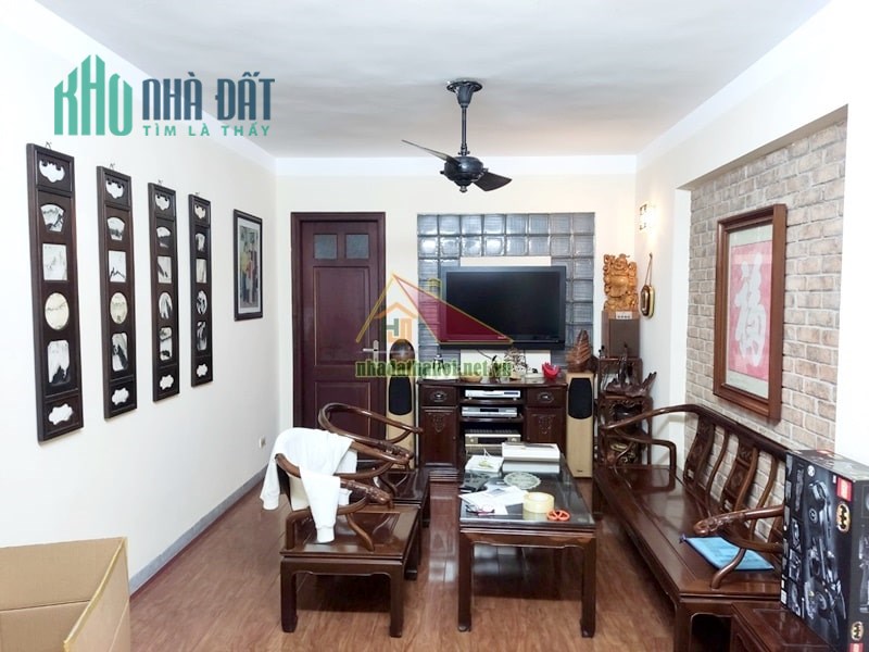 Chính chủ bán nhà khu tập thể 103 Nguyễn Trường Tộ, Quận Ba Đình