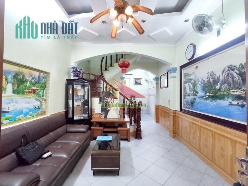 Chính chủ bán nhà ngõ 61 Bằng Liệt, Quận Hoàng Mai, Hà Nội