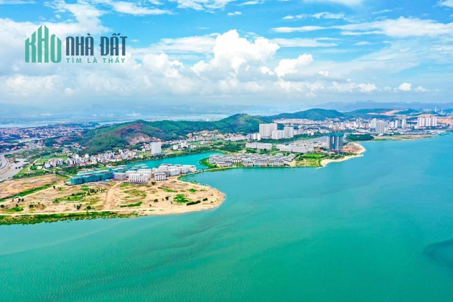 Duy nhất suất ngoại giao mặt biển liền kề dự án Horizon Bay, nằm ngay trung tâm Bãi Cháy