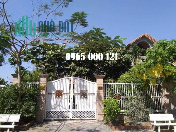 Cho thuê nhà sân vườn vị trí đẹp thoáng mát - khu biệt thự 816 Phú Hữu Q.9, HCM, 12tr, 0965000121
