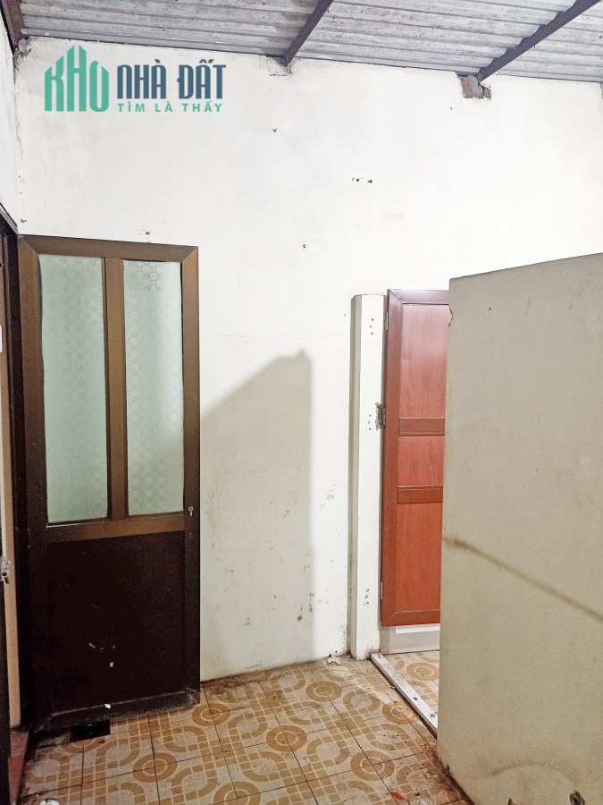GIÁ CỰC TỐT 15M ÔTÔ TRÁNH - SIÊU TIỆN ÍCH 65M C4 2xTỶ NGUYỄN VĂN CỪ LONG BIÊN