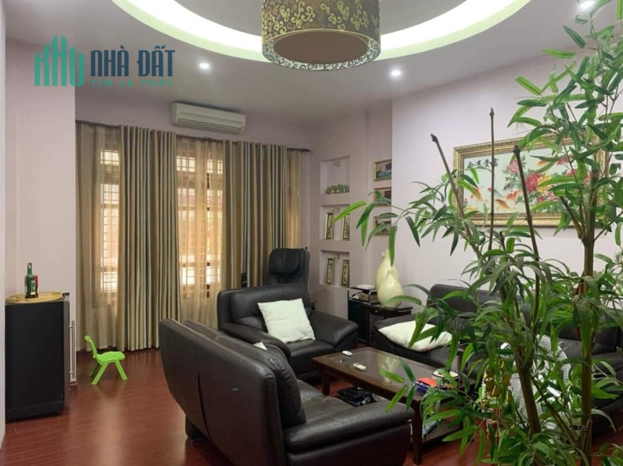 Bán nhà Hoàng Cầu, Đống Đa, 69m x 5T, 3 thoáng