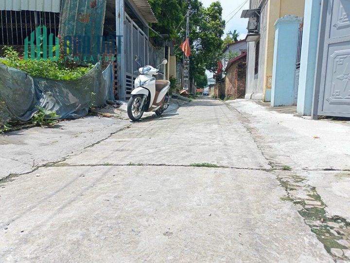 Anh trai em cần tiền xây nhà, cần bán đi mảnh đất tại Đào Xuyên Đa Tốn. 0983253436