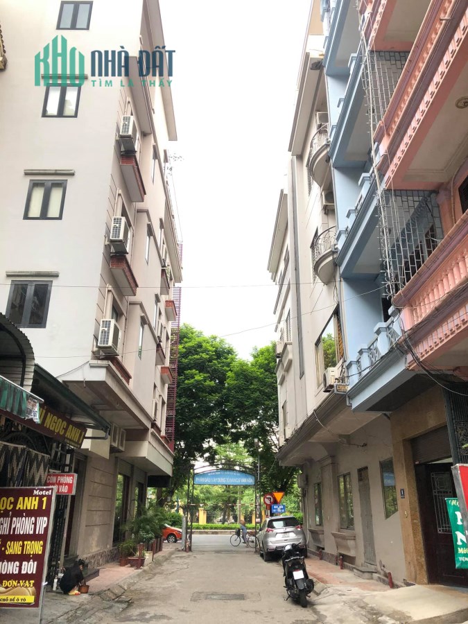 BÁN NHÀ QUẬN CẦU GIẤY, 45M RA Ô TÔ TRÁNH, NỞ HẬU CỰC ĐẸP, 43M2, 5 TẦNG, GIÁ 4.7 TỶ