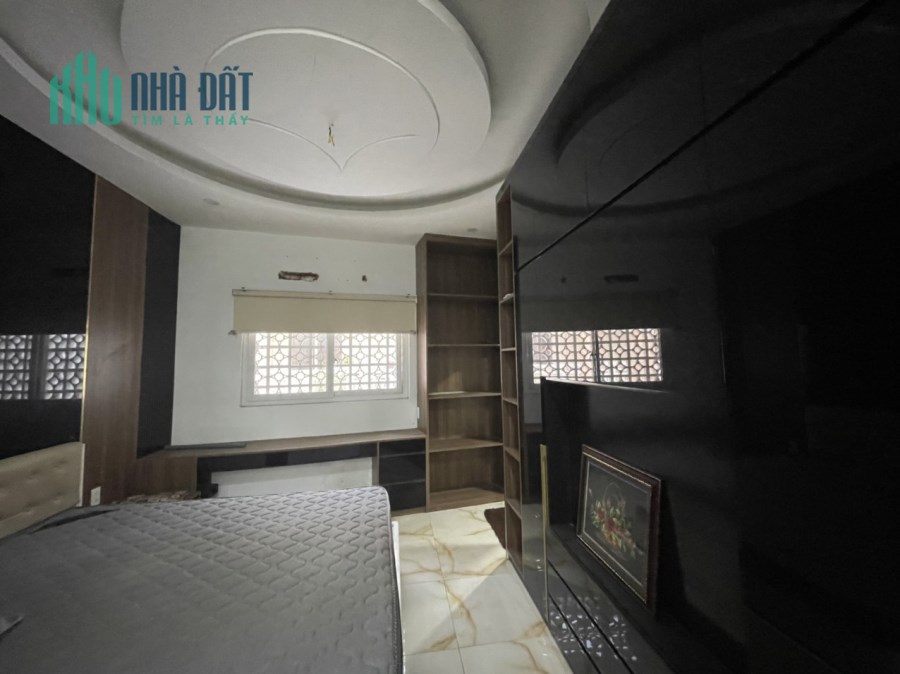 Bán nhà 92m2 MT Nguyễn Khuyến ngay ngã 3 Phan Văn Trị P14 Bình Thạnh. 17tỷ. Lh:0908777457