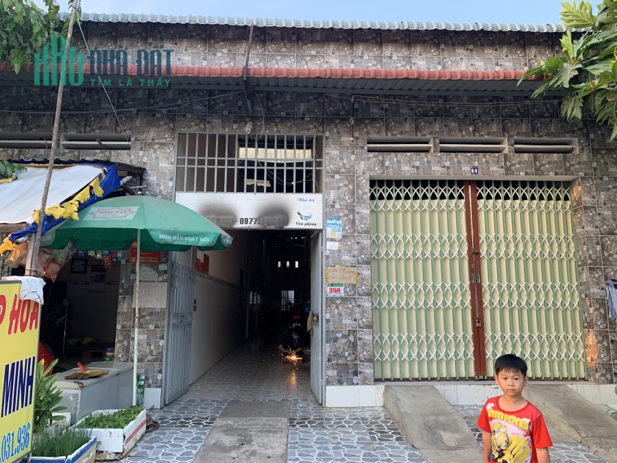 Tôi Cần Vốn Mở Quán Bán 300m2 Đất Kèm Nhà Trọ Giá Rẻ Ngay Khu Cn, Shr.Lh: 0969.739.583