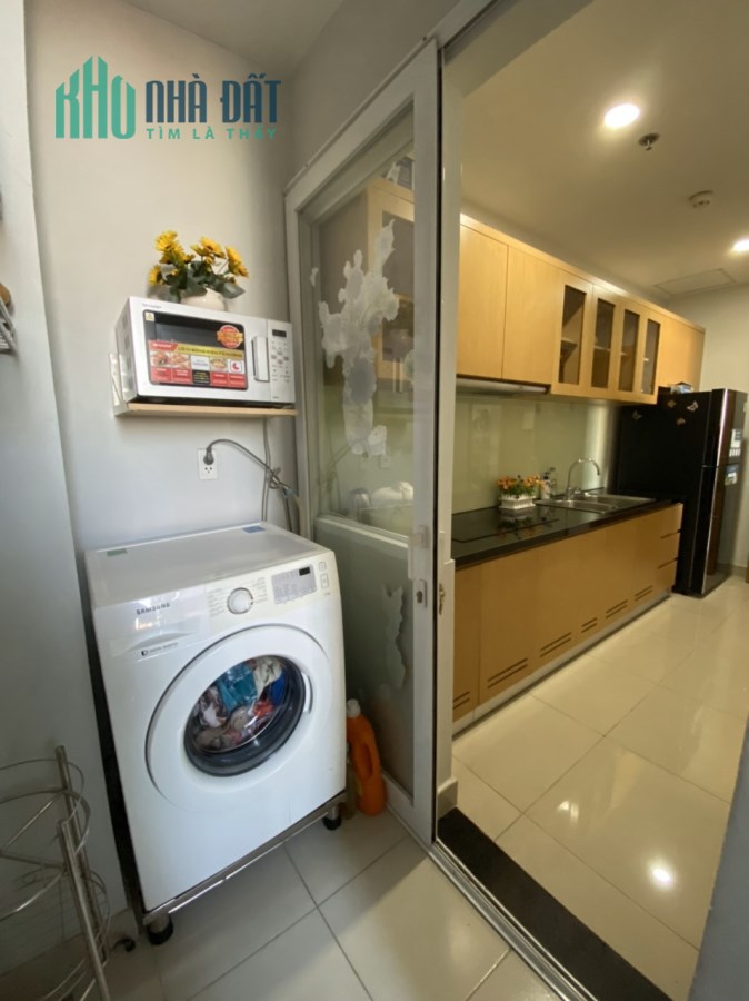 Cho thuê CHCC Him Lam Phú Đông tầng 6, 2PN, 2VS, full nội thất, 10,5tr/th. Lh:0906128993