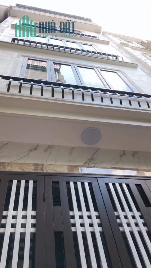 HIẾM BÁN GẤP 48m2 x 5T Gara ô tô, Kinh Doanh, nhỉnh 4 Tỷ phố Giáp Bát – LH 0977440990 .