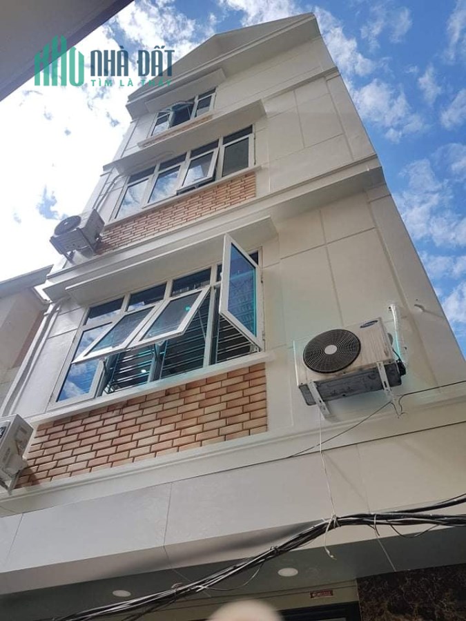 NHỎ TIỀN - GẦN PHỐ  - BÁN NHÀ CỔ NHUẾ - BẮC TỪ LIÊM - NHỈNH 2 TỶ.