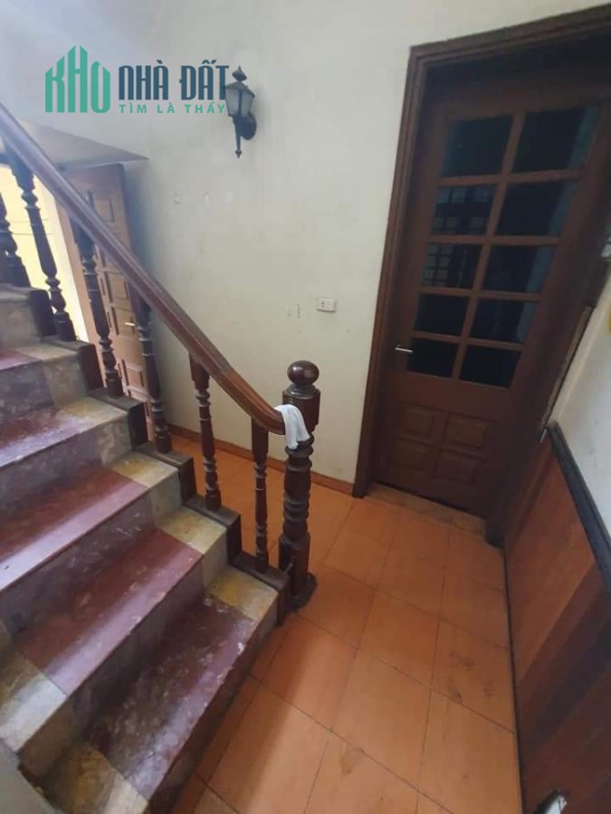 NHÀ LÔ GÓC ÔTÔ TRÁNH ĐỖ NGÀY ĐÊM - 94M 4T 7xTỶ VŨ XUÂN THIỀU LONG BIÊN