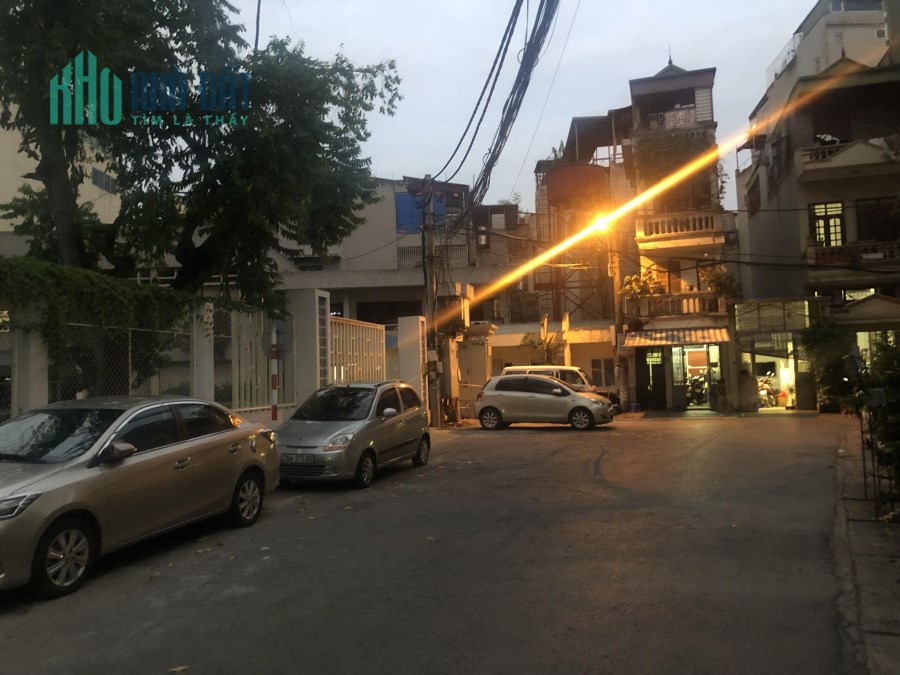 Cần bán nhà riêng,lô góc 2 mặt thoáng,50mx5Tx6.5 tỷ,Nguyễn Trãi,Thanh Xuân.
