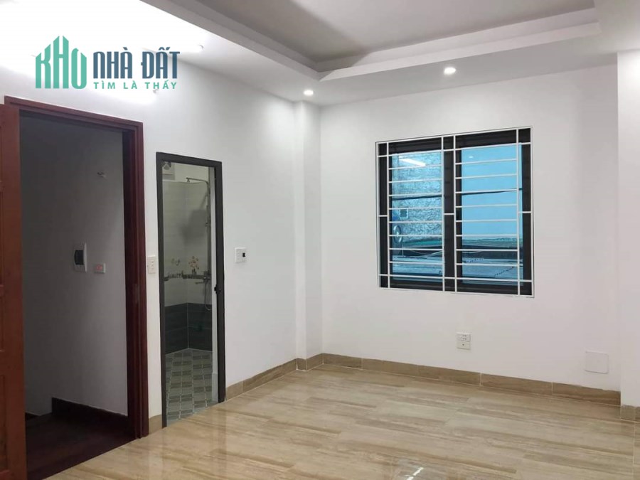 Bán nhà xuân đỉnh 33m2×5 tầng, mt 5.7m, giá 4.15 tỷ