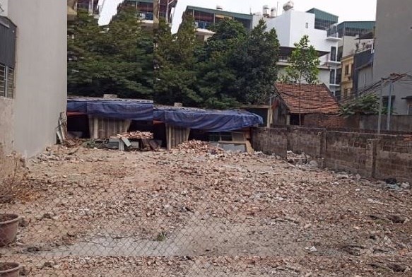💥Bán đất Long Biên,DT 50m, mt 5m,vuông vắn gần chợ, gần Trung tâm_2tỷ