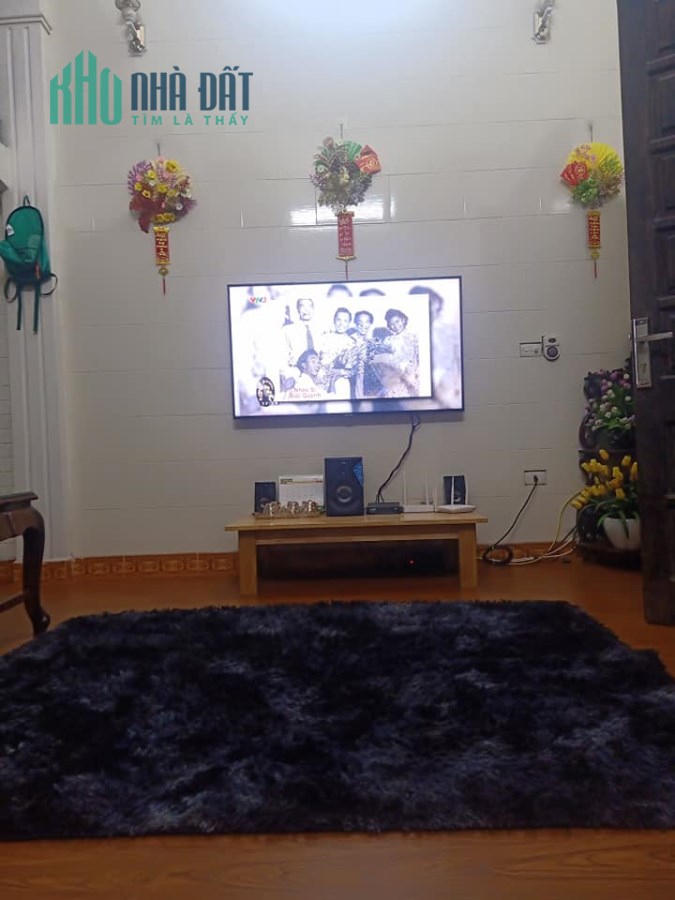 NHÀ CHỦ TỰ XÂY, KINH DOANH, MT 7.6M, BÁN NHÀ MỄ TRÌ.