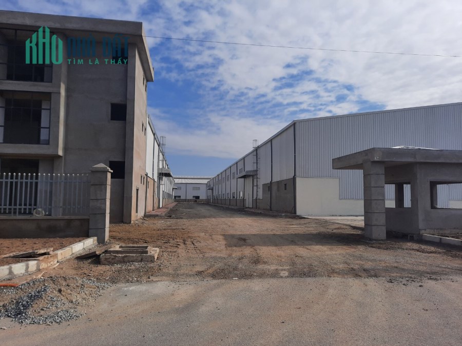 Bán đất CN 5ha, nhà xưởng 3ha khung thép zamil, tại KCN Quế Võ, Bắc Ninh. Vị trí đẹp, giá tốt.