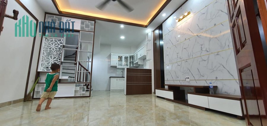 💥 Bán nhà Đông Dư, Gia Lâm 32m 5 tầng - gần Vinhome Ocean Park_chỉ 1.9 tỷ/căn