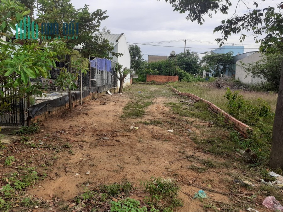 CHÍNH CHỦ BÁN GẤP 16 PHÒNG TRỌ VÀ 450M2 ĐẤT THỔ CƯ NGAY CHỢ GIÁ 665TR, DÂN CƯ SẦM UẤT, SHR