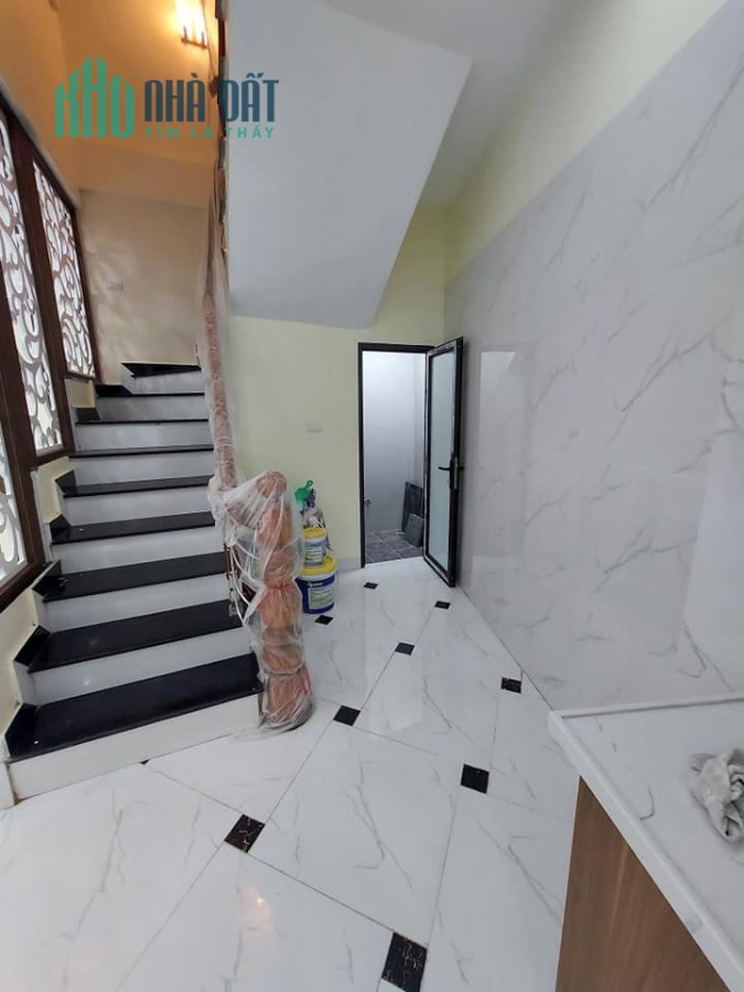 NHÀ MỚI ĐẸP 3 MẶT THOÁNG - ÔTÔ TRÁNH - 52M 5T 4xTỶ GIÁP NHỊ HOÀNG MAI