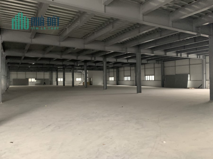Xưởng mới xây dựng, Dt 4000m2 tại KCN Đại Đồng, vào được ngay. LH 0988 457 392