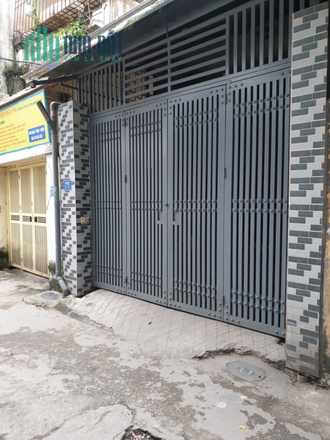 Gấp gấp!! bán nhà chất lượng nhất ở Lĩnh Nam, 40m2 x 4T x 4MT chào 2.99 tỷ