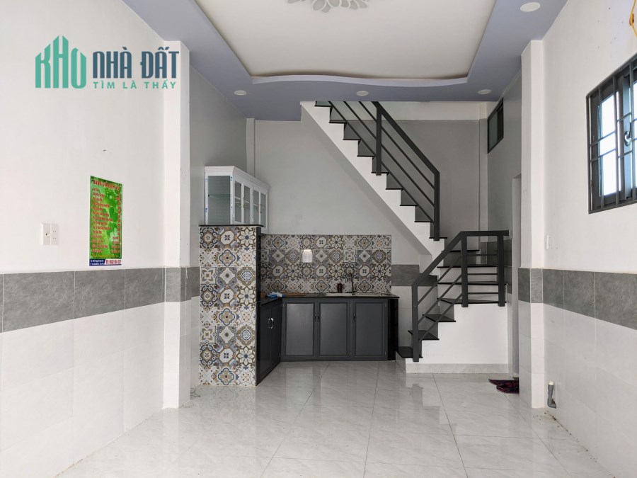 Hàng hiếm HXH quay đầu Nguyền Quý Anh,TP gần 30m2, 2T giá chỉ 3tỷxx