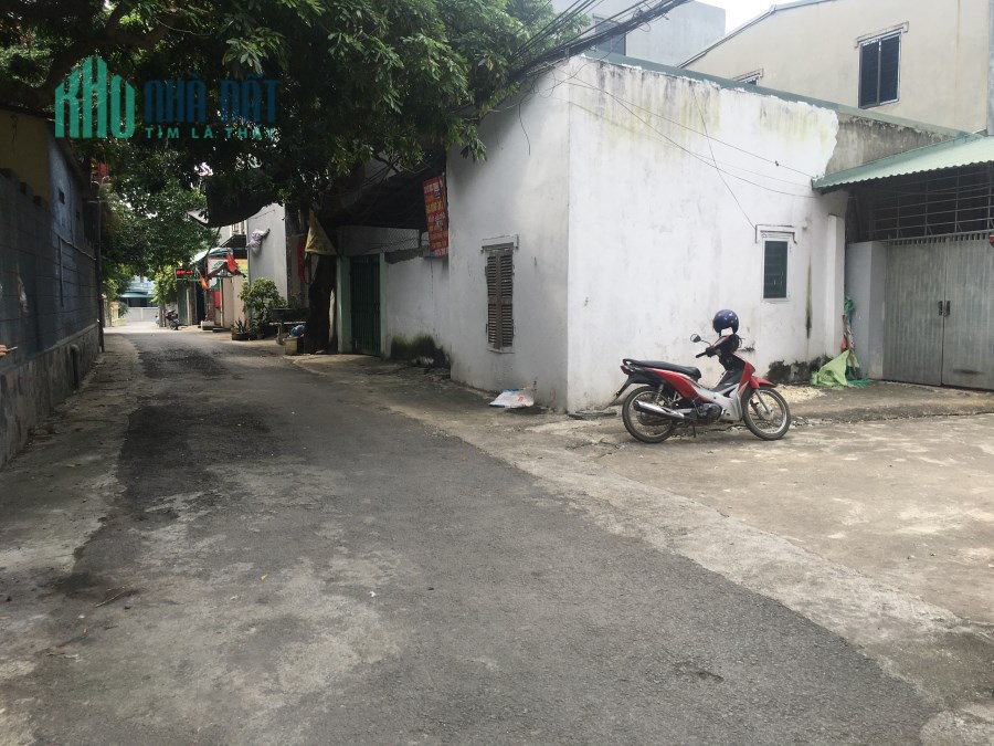 💥HOT HOT Bán nhà cấp 4 ngõ Mê Linh, Liên Bảo , Vĩnh Yên. 90m2, giá: 1.75 tỷ.Liên hệ: 0986.454.393