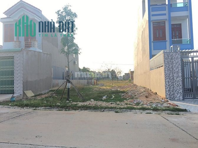 Thanh lý 360m2 đất nền dự án và 16 phòng trọ trong khu dân cư Bình Dương