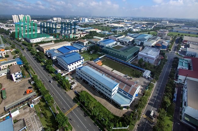 Đất đối diệqn chợ 480m2 (20x24m) nhà trọ 28 phòng chỉ 700tr