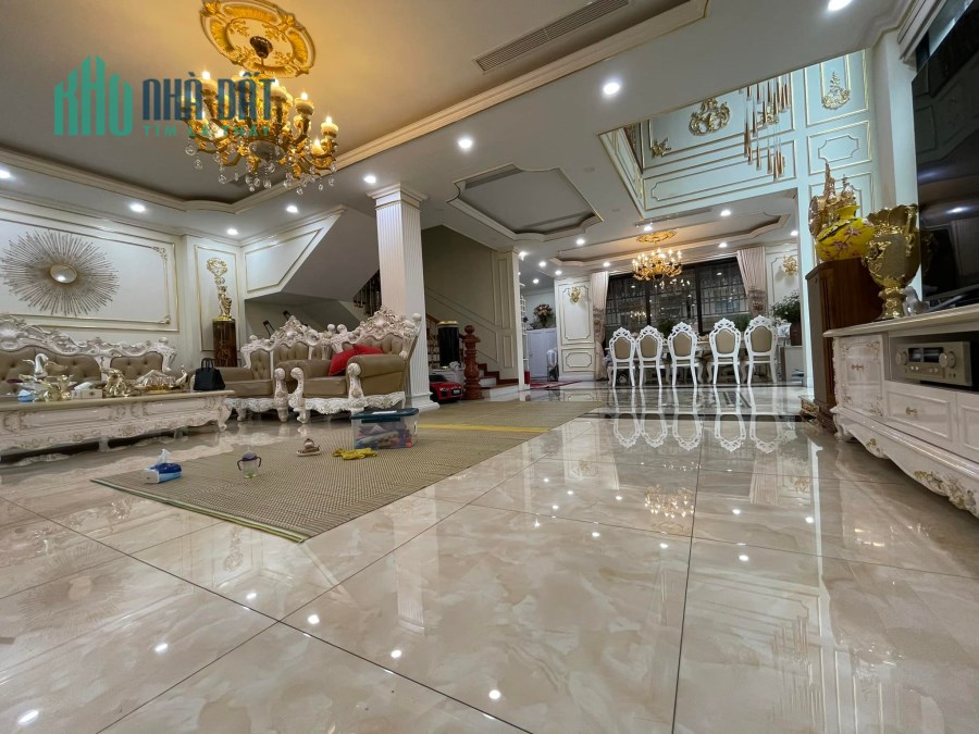 Bán nhà phân lô Nguyên Tuân, Tặng nội thất 4 tỷ, Kinh doanh, 79m2, MT 5,5m, 19,6 tỷ