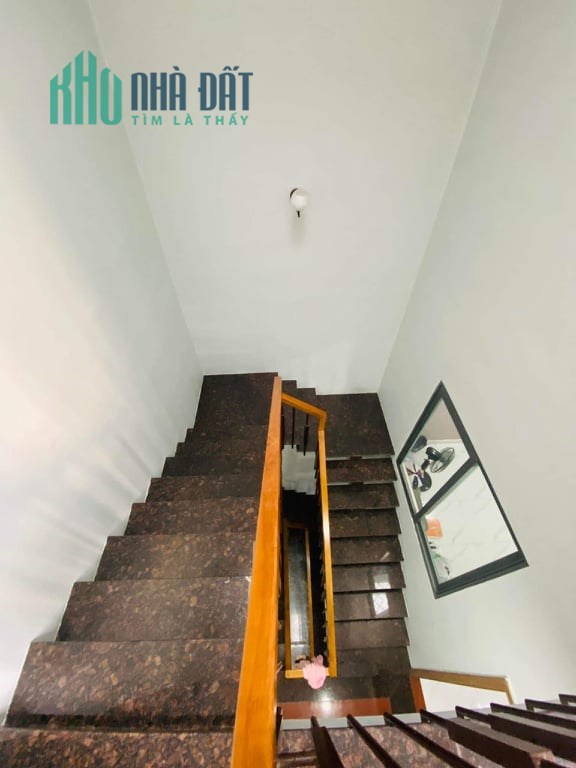HẺM OTO 8M Phạm Văn Bạch 3 tầng 80m2 Tân Bình chỉ 7.5 tỷ