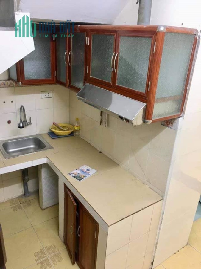 Nhà Đống Đa - Ngõ Chợ Khâm Thiên 40m2 x 4 Tầng. Nhà mới đẹp 5 phòng ngủ chỉ nhỉnh 2 tỷ.