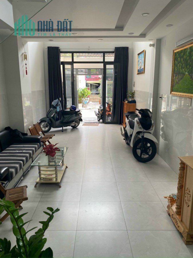 Nhà xấu giá cao CX Phú Lâm D, Quận 6, 63.83m2, 9.6 tỷ