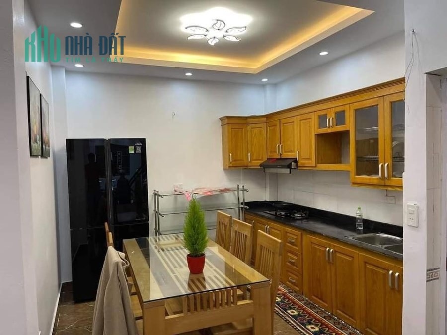 Vị trí đẹp HXH Lãnh Binh Thăng Quận 11 2 lầu 40m2 giá 4,6 tỷ TL