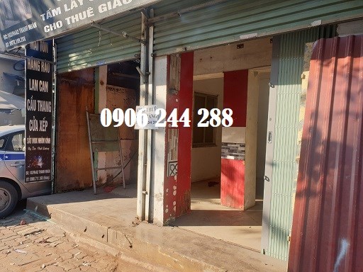 Cho thuê cửa hàng riêng biệt Phố Thanh Nhàn, HBT, 11tr, 0906244288