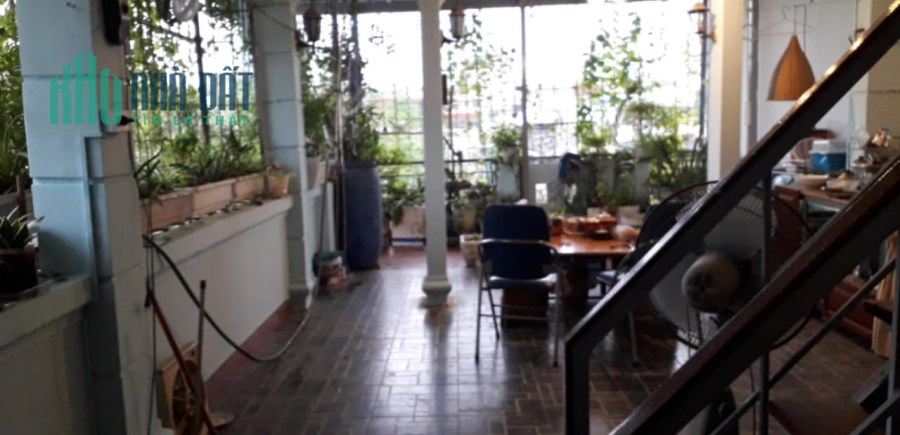 Cần bán nhà ở Vĩnh Hồ, 80m2 x 5 tầng, ngõ rộng ô tô tránh, ở hoặc kinh doanh