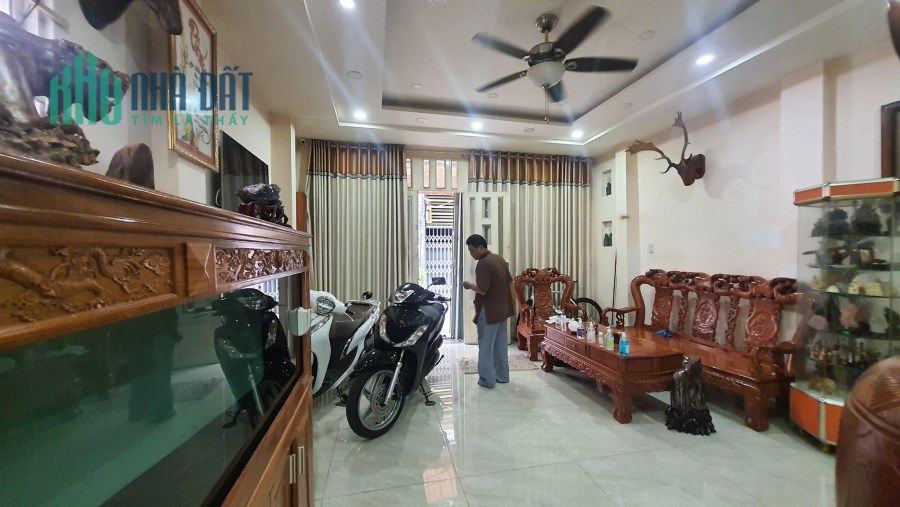 Cần tiền làm Tết, bán gấp nhà to, Gò Dầu Tân Phú chỉ 5 tỷ 650 ,