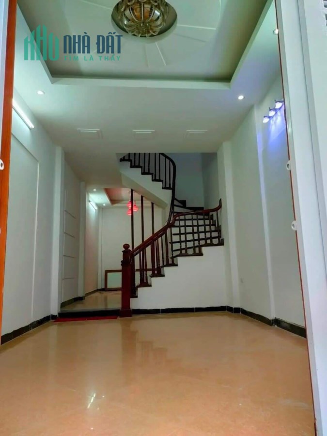 Bán nhà Nguyễn An Ninh nhỉnh 80tr/m2 - 53m2 x 5T - ngõ thông thoáng gần phố 0977440990.