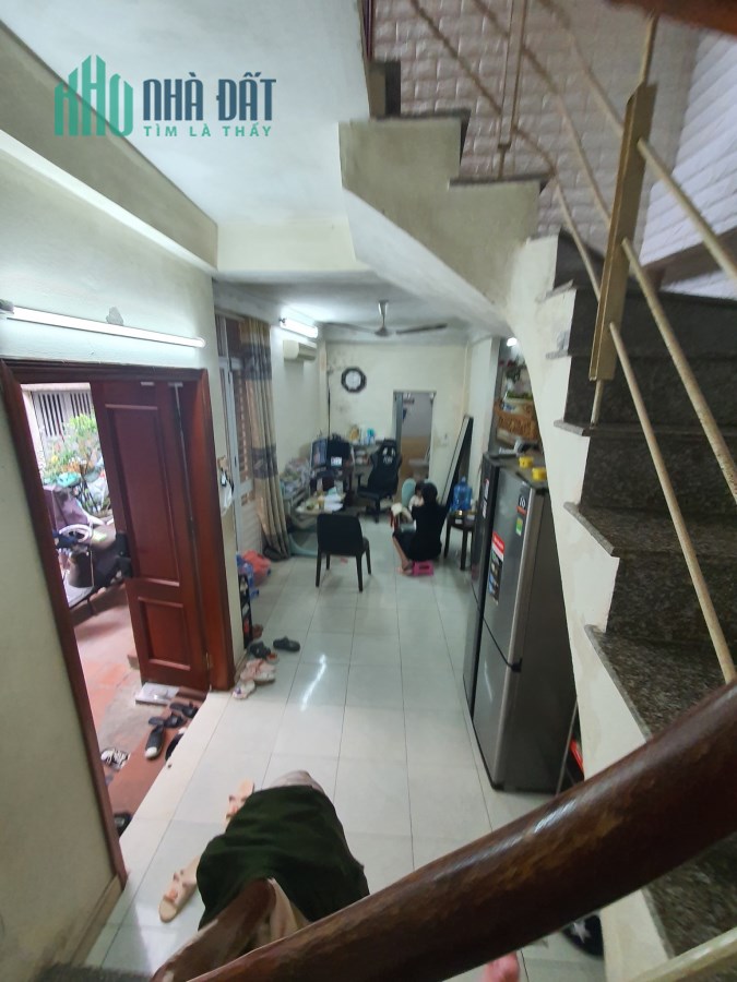 CỰC HIẾM-NHÀ MẶT ĐƯỜNG THANH NIÊN BA ĐÌNH-70M 4T 12xTỶ-VIEW HỒ TÂY-KINH DOANH