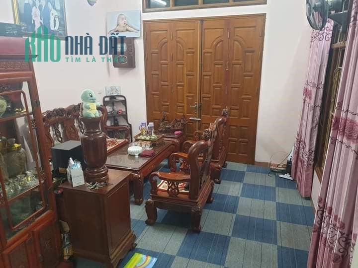 Chính chủ cần bán nhà 60m2 Phố Hoàng Hoa Thám 5 tầng - Nhà to đẹp - 30m2 ra phố - giá nhỉnh 4 tỷ
