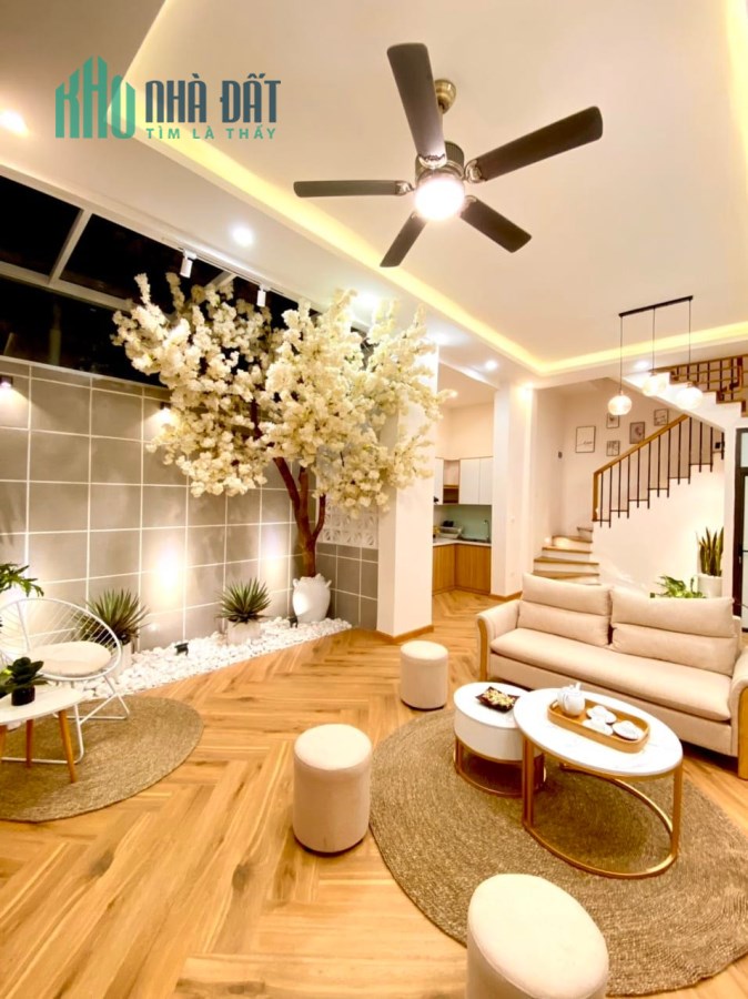 Oto đỗ cửa tiện trăm bề 45m2*5T Trương Định – Bạch Mai chỉ 3 tỷ