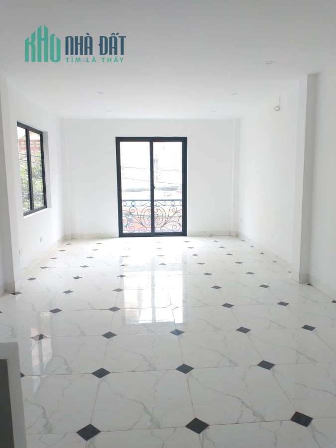 Bán nhà mặt phố Xuân Đỉnh, Bắc Từ Liêm, 42m, 5 tầng, MT 4.5m, giá nhỉnh 6 tỷ,