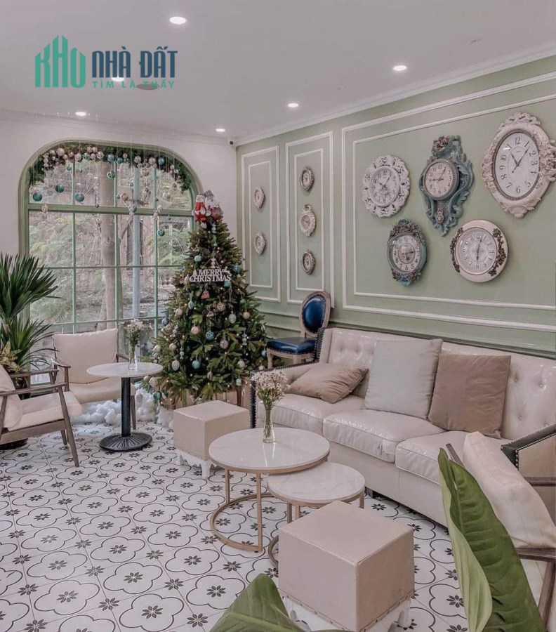 Mặt phố Trấn Vũ, Trúc Bạch view Hồ Tây, Mt 12m, 70m2x5T chỉ 23.89 tỷ. LH 0989.62.6116