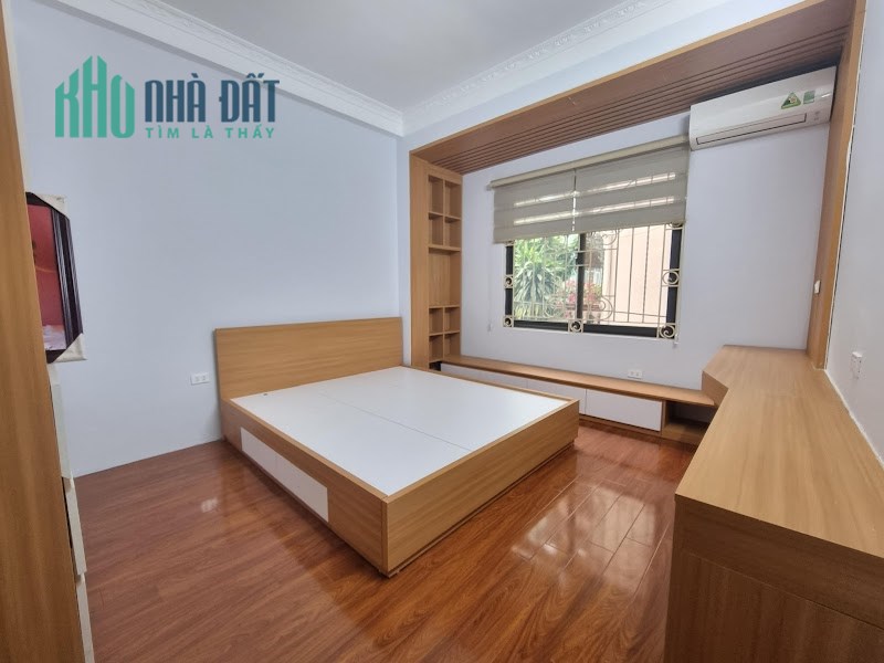 Bán nhà LÔ GÓC, ngõ 164, Vương Thừa Vũ, Thanh Xuân DT 51.2m2, MT 5.8m, 4 tầng.